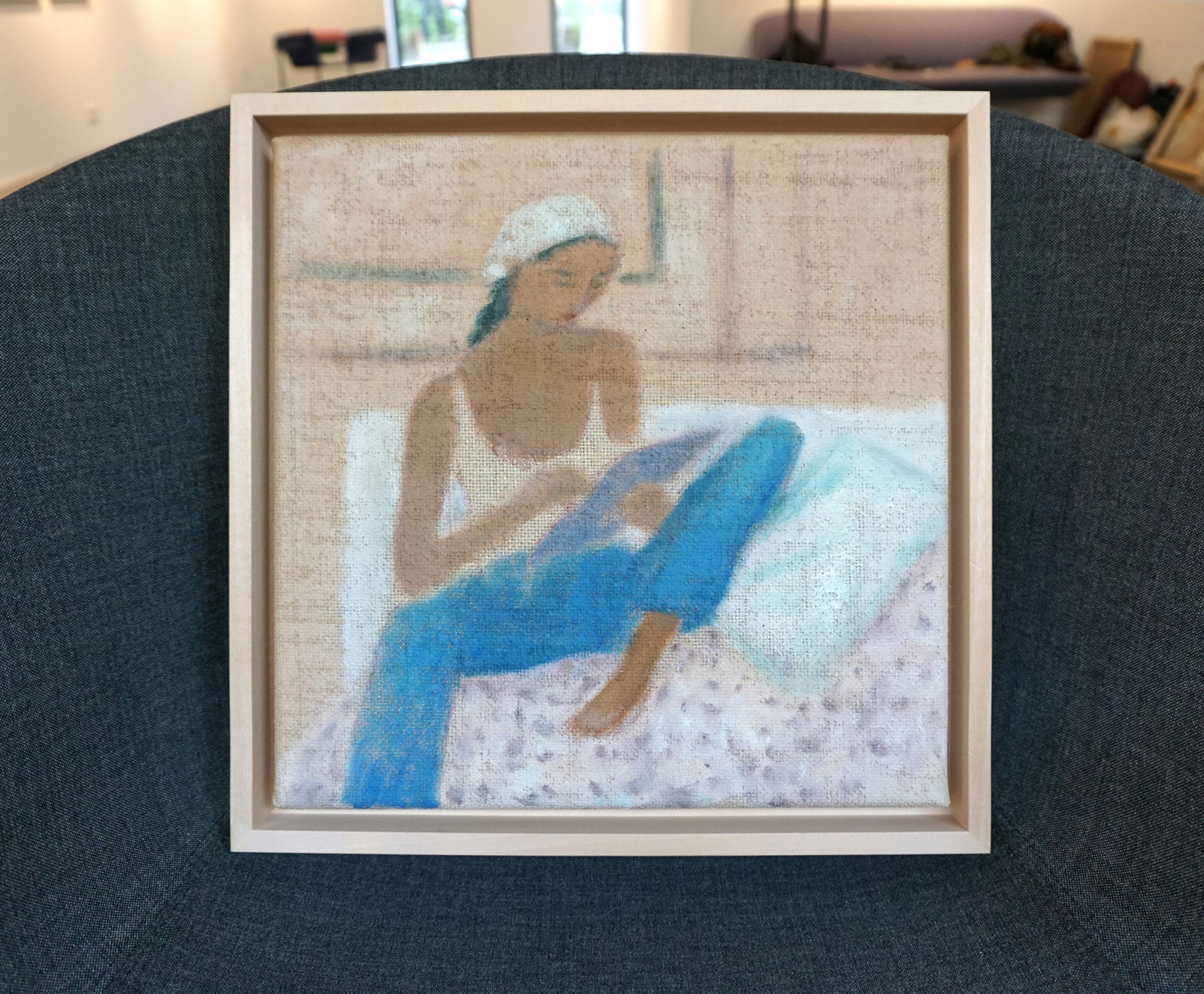 Lesende Frau - Christian Herzig 1