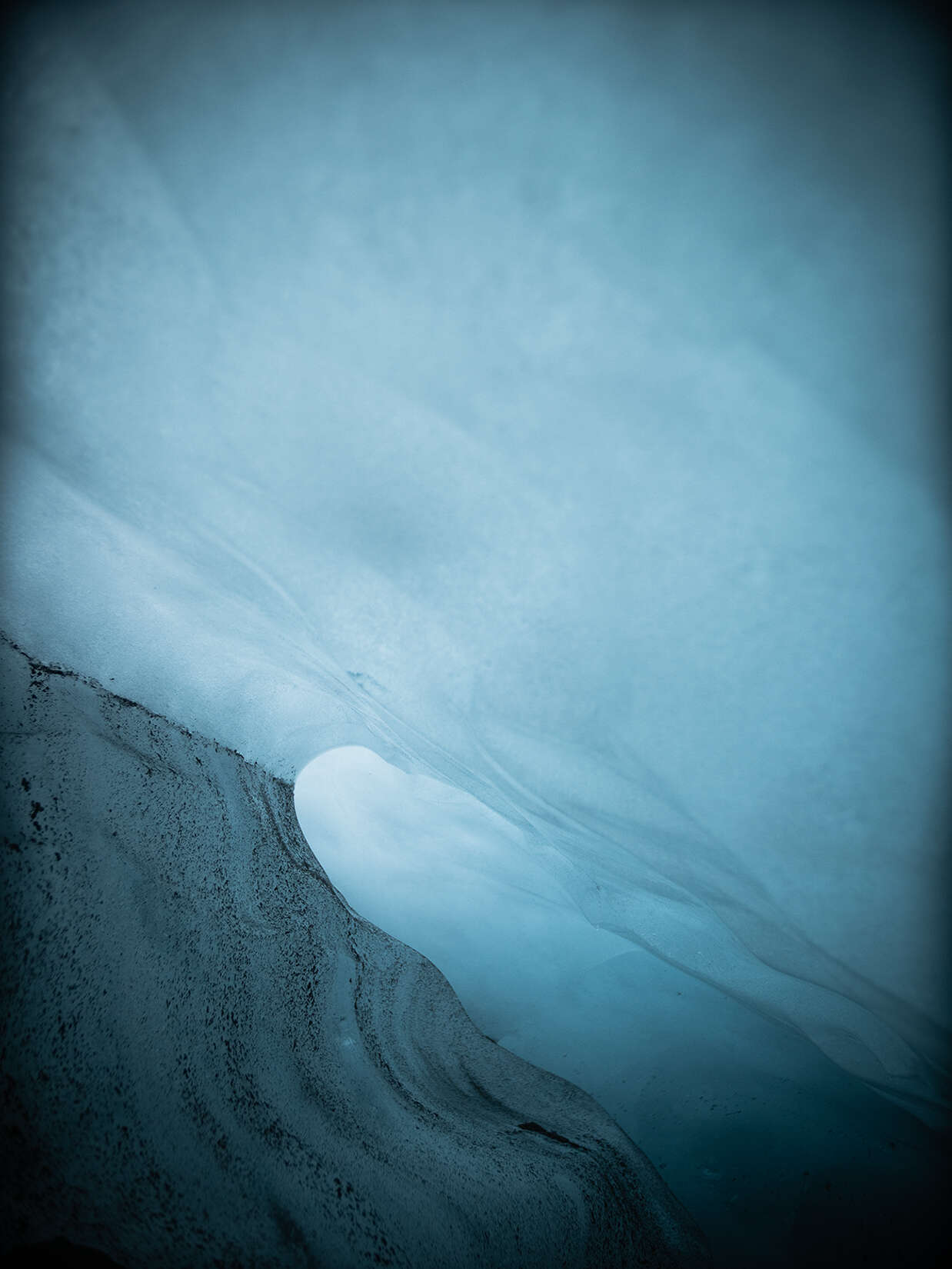 MEMORIES OF SÓLHEIMAJÖKULL 2 - Maria-Magdalena Ianchis 1